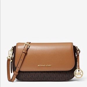 NEW Michael Kors crossbody bag (never used)